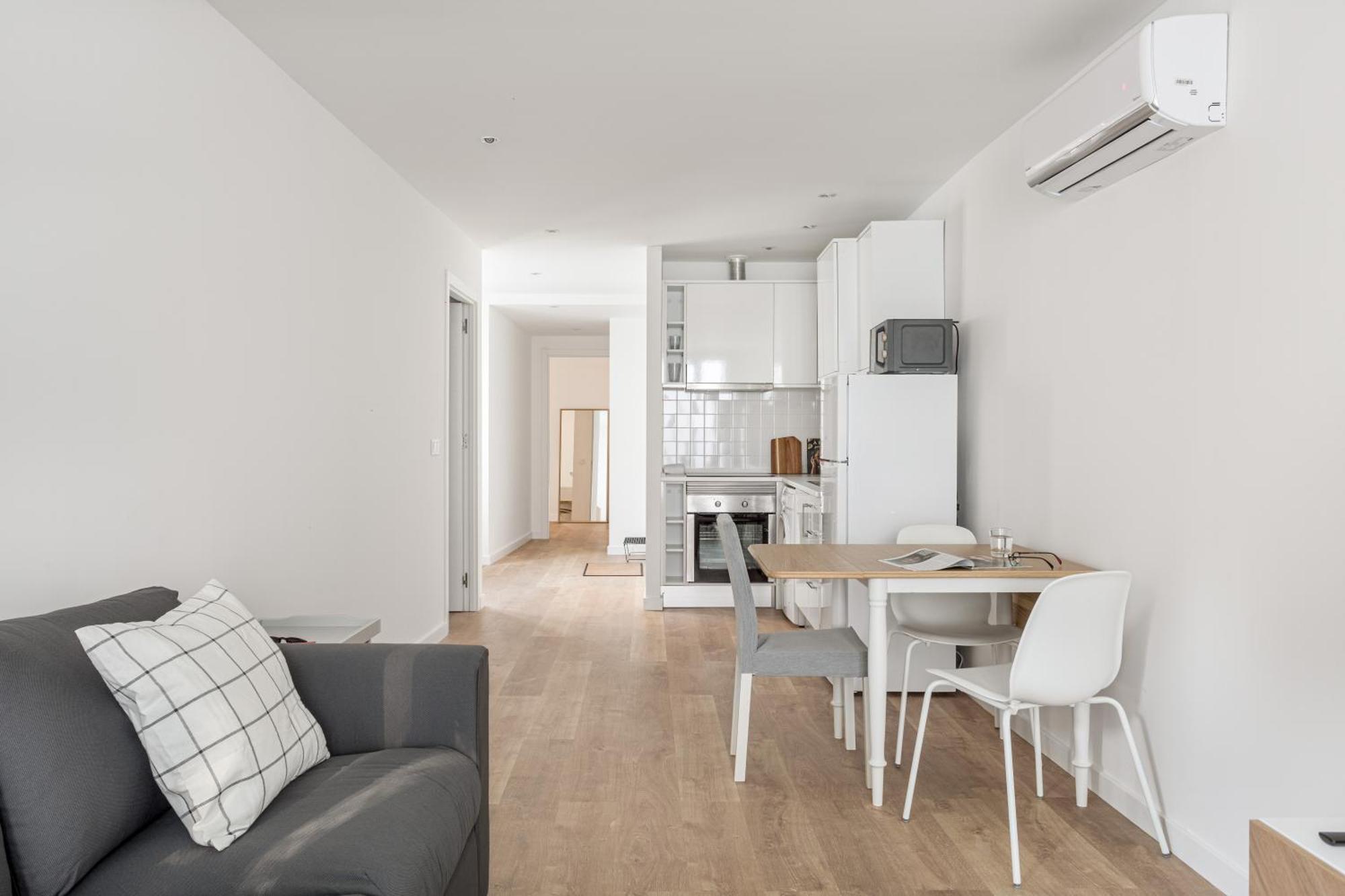 Joivy Minimalistic Apt W Patio In Principe Real Lissabon Buitenkant foto